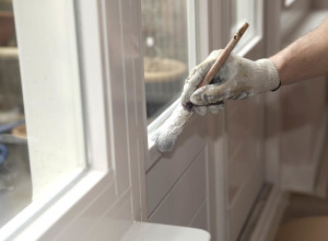 Seven Things To Consider Before Hiring A Professional Interior Painter